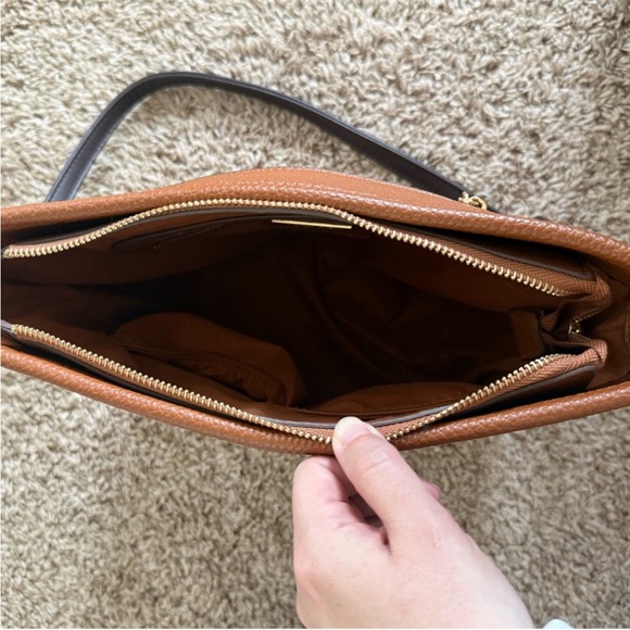 Fabriano Italia 100% Leather Made in Italy Chic Tan Crossbody Bag - Picture 2 of 6